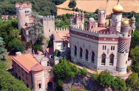 Esterni Rocchetta Mattei 