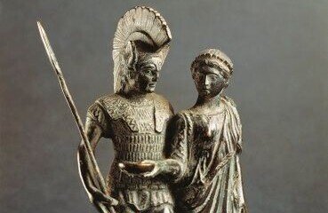 Statue Sposa e Guerriero Etrusco Museo Kainua